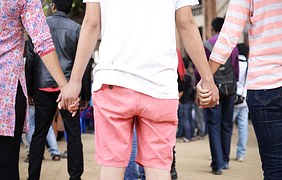 holding-hands-858005__180