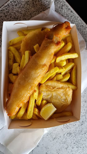 Anakie Rd Fish & Chips — fish and chip shop in Bell Park, Victoria