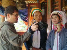 Hnin Thitsar Umbrella Workshop