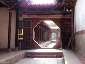 龍山寺
