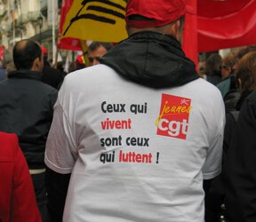 Tarbes, ils ont manifesté pour soutenir Pompiers et Urgentistes
