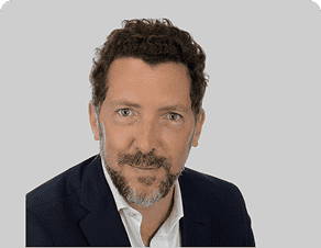 Portrait of a professional man representing Quantilia's story.