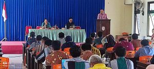 Sosialisasi Kebijakan Penerimaan Murid Baru dan Pelatihan Aplikasi Sistem Online di SMPN 3 Purbalingga 1 Foto: Pembukaan Sosialisasi Kebijakan Penerimaan Murid Baru dan Pelatihan Aplikasi Sistem Online.