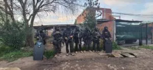 Lee más sobre el artículo Megaoperativo narco en Varela y Quilmes: 30 allanamientos y 18 detenidos