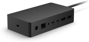 Nicht viel größer als das Anker-Teil, aber 20 mal so teuer... (Foto: Microsoft)