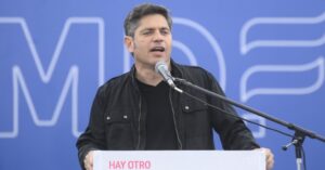 Lee más sobre el artículo Kicillof llamó a «construir una historia nueva», en un masivo acto en Avellaneda