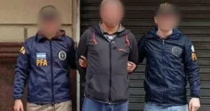 Lee más sobre el artículo Lo buscaban por abusar de una joven y cayó cuando hacía un trámite