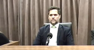 Lee más sobre el artículo Acusan a un juez de Lomas por violencia laboral