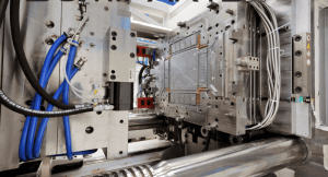 piezas de inyección de plástico, inyectora de plástico, plástico para inyección, inyección de pvc, polipropileno para inyección, plástico moldeado, Plásticos termoestables, Inyección de materiales Polímeros plásticos sinteticos inyección de termoestables conformado de plastico