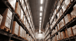 How to Run Amazon FBA and FBM Together Without Losing Rank Featured Image