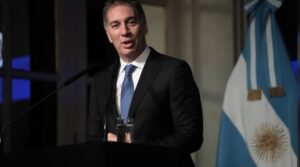 Lee más sobre el artículo El Gobierno bonaerense acusó a Santilli de «comprar votos» para suspender las PASO