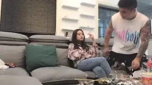 后入潮吹穿着皮靴做爱风味足女优真实身份曝光