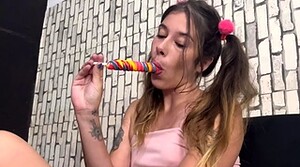 LFD Dream Girls With Stinky Feet – Suzane Rich Humiliation