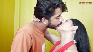 Super Sexy Guest Seduced Hotel Staff Had Full Nude Sex In Bathroom Indian 4K Ultra HD Vaigavarun45