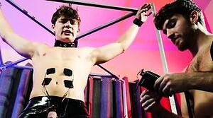 E Stim Abs Twitch in Pleasure Pain