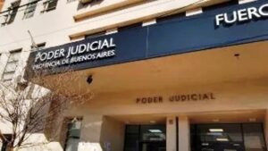 Lee más sobre el artículo Policía local de Lanús condenado a 4 años por distribución y tenencia de material de abuso sexual infantil
