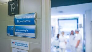 Fachada del nuevo centro de salud Barrio de la Luna en Rivas