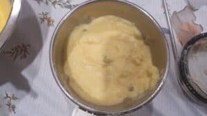 ground paste of jckfruit for the cake.