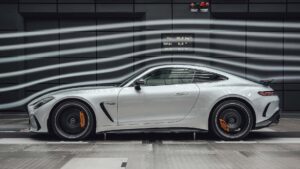 mercedes amg gt coupe 2023 24