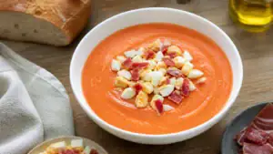 Kordoba usulü salmorejo