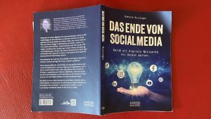 Mehr über den Artikel erfahren Rezension: Das Ende von Social Media