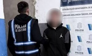 Lee más sobre el artículo Gerli: detuvieron a un menor de 16 años tras balear en el abdomen a un joven