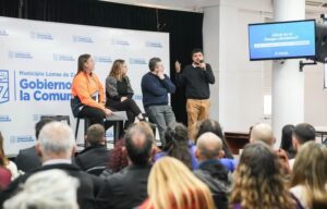 Lee más sobre el artículo Lomas se prepara ante «El Niño»: presentaron una app de emergencias y limpian arroyos