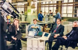 Computer-Experte Christian Spanik in schwieriger Mission: Laptops runter werfen