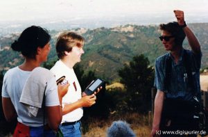 Christian Spanik mit seinem Apple Newton 1992