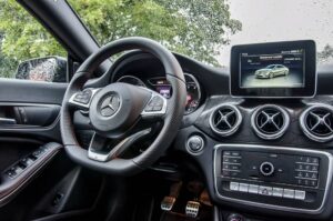Watch out for signs that tell when you need a Mercedes AC leak repair.