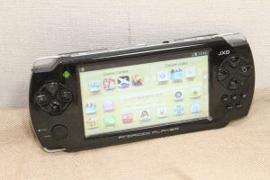 アンドロイド　ゲーム端末