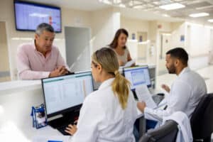 Le t&eacute;l&eacute;secr&eacute;tariat m&eacute;dical maison de sant&eacute; est une solution indispensable pour les structures pluridisciplinaires qui souhaitent : - Fluidifier leur organisation - Am&eacute;liorer la gestion des appels - Optimiser les agendas des praticiens Gr&acirc;ce &agrave; VOCALIA.com, bas&eacute; &agrave; Thuir dans le 66 et actif dans toute la France, les maisons de sant&eacute; b&eacute;n&eacute;ficient d&rsquo;un service humain, r&eacute;actif et parfaitement adapt&eacute; aux exigences du secteur m&eacute;dical.