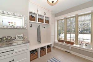 Oakdale MN custom mudroom cabinets
