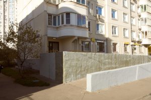 Commercial facade photography for Google Business Profile — engineering centre, Moscow