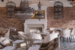 интерьер ресторана Гуси-Лебеди в Измайлово