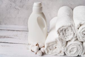 Cum alegi cel mai bun detergent de rufe profesional