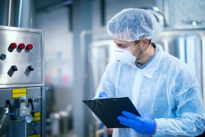HACCP: ce inseamna si cum organizezi corect igienizarea in bucataria profesionala
