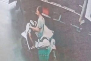 Rekaman CCTV pembunuhan di Kulon Progo memperlihatkan pelaku membawa jasad korban dalam karung