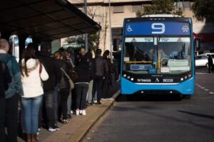 Lee más sobre el artículo Nueva suba en boletos mínimos de colectivos y subtes a partir de setiembre