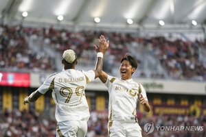 손흥민 8경기 만에 골