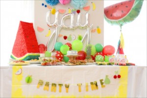 フルーツ テーマのバースデイパーティー : Fruits Themed Birthday Party 　