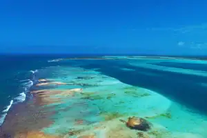 foto panoramica de la barrera del caribe
