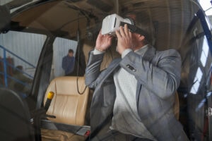 VR