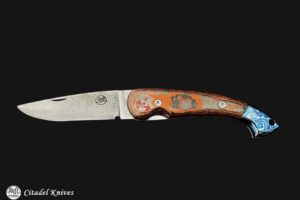 Citadel Trident Damascus- Fat Carbon. Folding Knife.