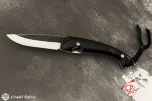 Citadel Trident « IKO »- Couteau de poche.