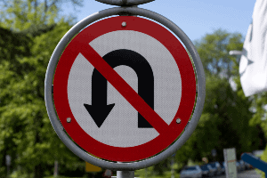 u-turn signal in Sacramento road