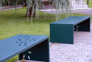 ALTEK_LEAFY_01 la panca leafy è perfetta per l'arredo dei musei outdoor