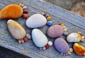 Pebble feet