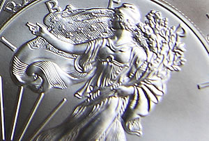 U.S. Mint Gold Bullion Sales Slow in August
