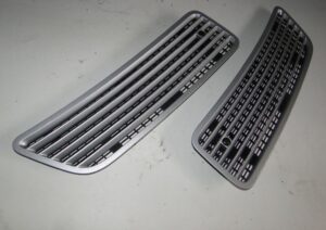 MERCEDES R KLASA W251 LIFT KRATKA WLOT PODSZYBIE